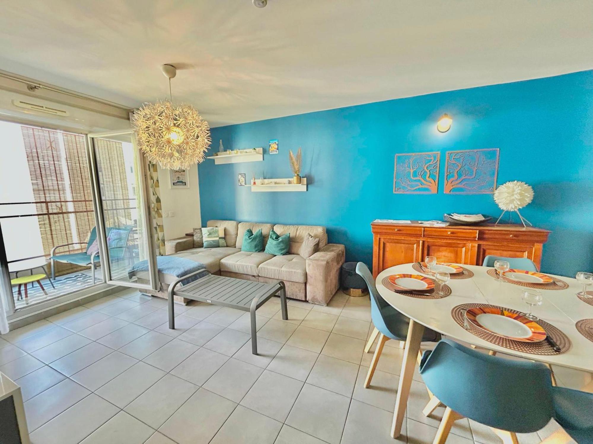 Le 13Or - Appartement De Charme En Plein Centre Ville Avec Parking Et Jolie Terrasse - Panier Joliette Vieux Port Marseille Exteriör bild