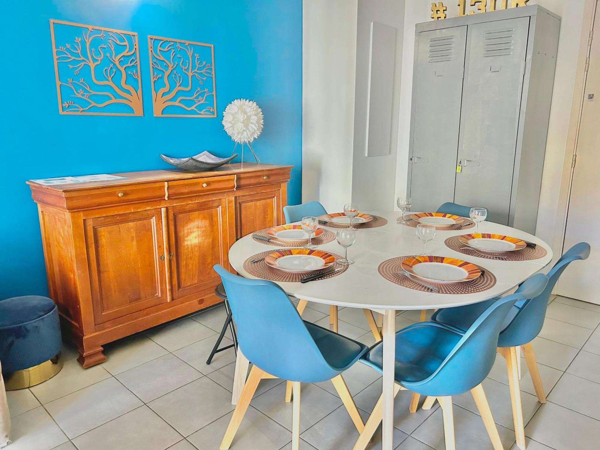 Le 13Or - Appartement De Charme En Plein Centre Ville Avec Parking Et Jolie Terrasse - Panier Joliette Vieux Port Marseille Exteriör bild