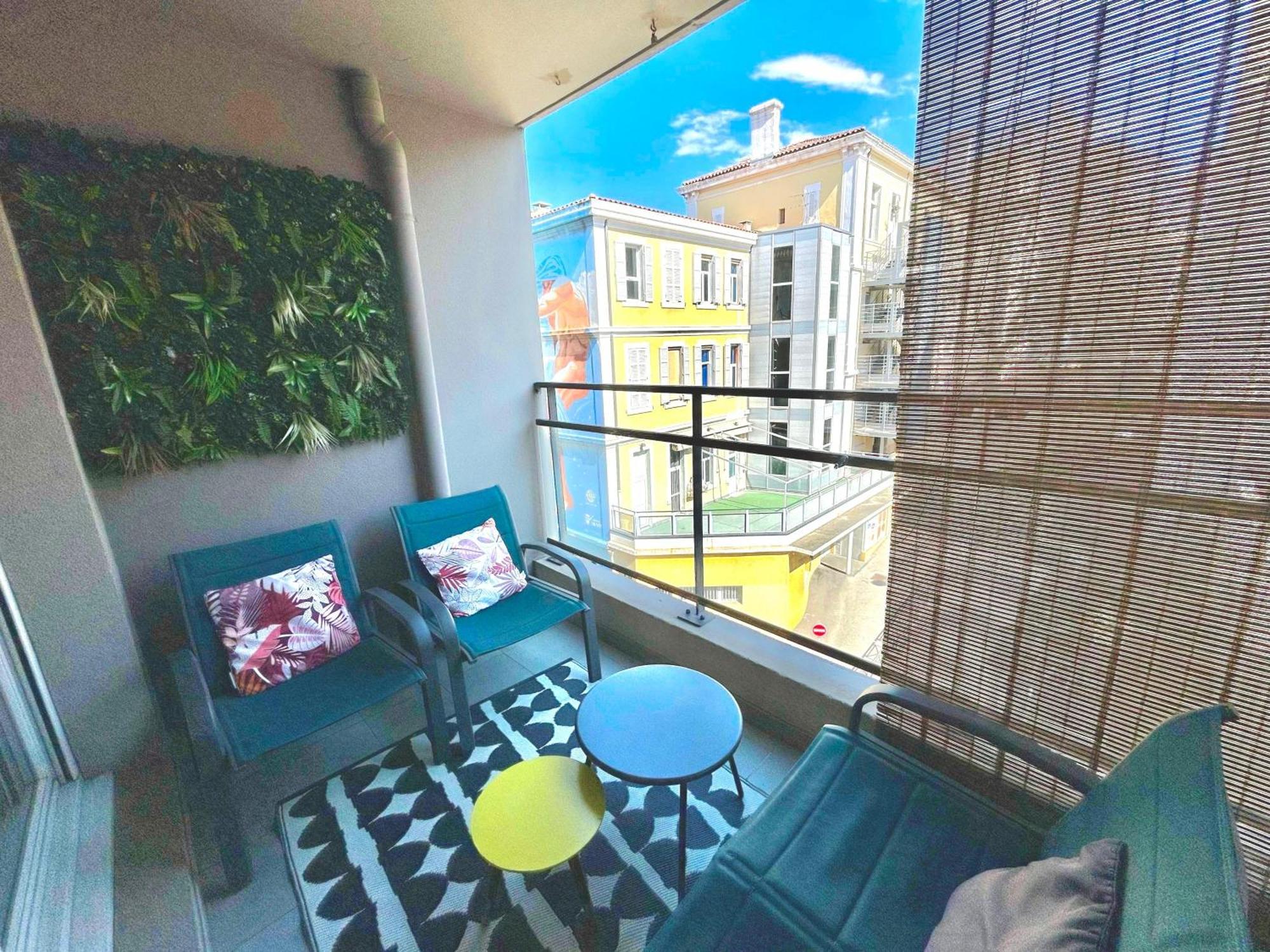 Le 13Or - Appartement De Charme En Plein Centre Ville Avec Parking Et Jolie Terrasse - Panier Joliette Vieux Port Marseille Exteriör bild